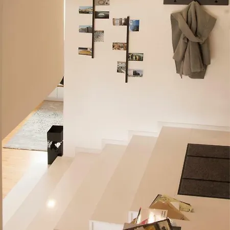 Vintage Design 아파트